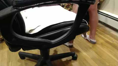 Snapshot of jay2057 chatting on December 8, 4:46 am jay2057 online show from December 8, 4:46 am