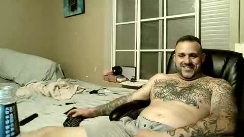 Snapshot of jay_banks0420 chatting on October 29, 6:15 am jay_banks0420 online show from October 29, 6:15 am