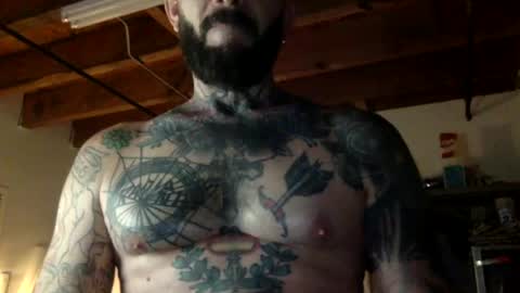 Snapshot of jay_cee_607 chatting on June 18, 1:28 am jay cee online show from June 18, 1:28 am