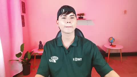 Snapshot of jay_cum18 chatting on May 28, 1:41 pm Jay online show from May 28, 1:41 pm