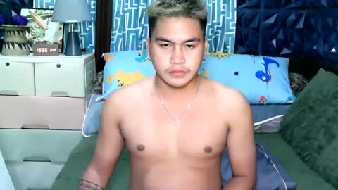 Snapshot of jay_eel chatting on January 28, 8:36 am jay_eel online show from January 28, 8:36 am