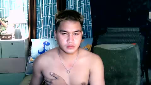 Snapshot of jay_eel chatting on January 29, 8:51 am jay_eel online show from January 29, 8:51 am