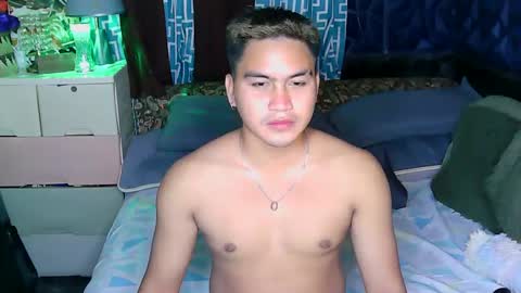 Snapshot of jay_eel chatting on February 20, 12:30 am jay_eel online show from February 20, 12:30 am