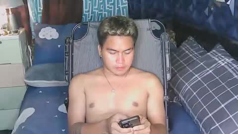 Snapshot of jay_eel chatting on March 8, 9:28 am jay_eel online show from March 8, 9:28 am