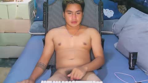 Snapshot of jay_eel chatting on March 12, 1:47 am jay_eel online show from March 12, 1:47 am