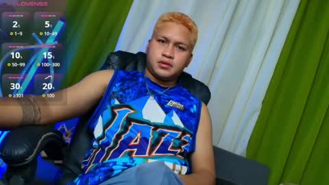 Snapshot of jay_hotcummer chatting on April 5, 3:47 am JL online show from April 5, 3:47 am