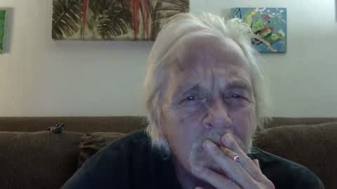 Snapshot of jay_jay1475 chatting on January 12, 1:21 am jay-jay1475 online show from January 12, 1:21 am