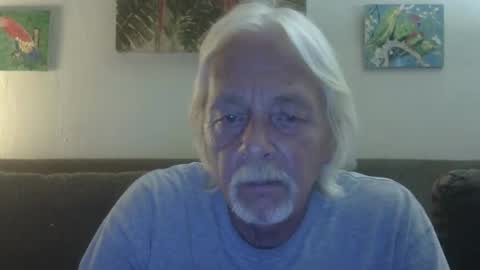 Snapshot of jay_jay1475 chatting on May 17, 3:41 pm jay-jay1475 online show from May 17, 3:41 pm