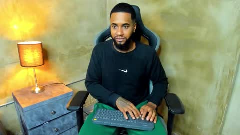 jay jhonson online show from December 20, 4:19 am