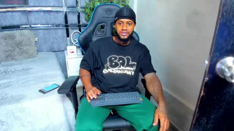 jay jhonson online show from May 5, 1:46 am
