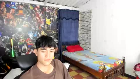 Snapshot of jay_orange chatting on November 25, 7:25 pm JAY ORANGE online show from November 25, 7:25 pm