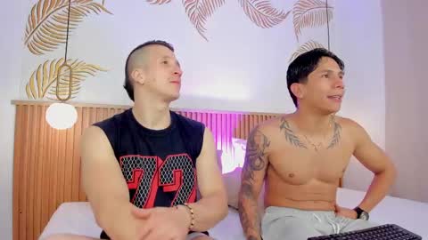 Jay  Paul online show from December 11, 3:45 am