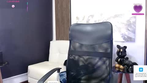 jay_taylor1_ online show from March 10, 4:50 am