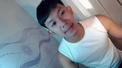 Snapshot of jay_xxx24 chatting on July 9, 1:09 am jay_xxx24 online show from July 9, 1:09 am