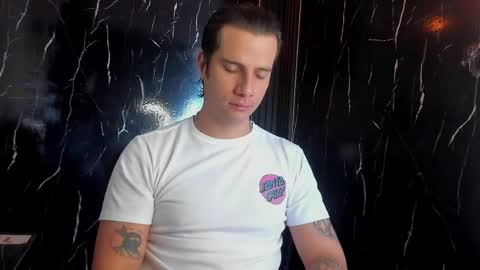 Snapshot of jayalvarrez_ chatting on May 9, 1:05 pm Jay Alvarrez online show from May 9, 1:05 pm