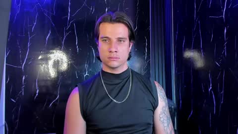 Snapshot of jayalvarrez_ chatting on June 3, 2:33 pm Jay Alvarrez online show from June 3, 2:33 pm