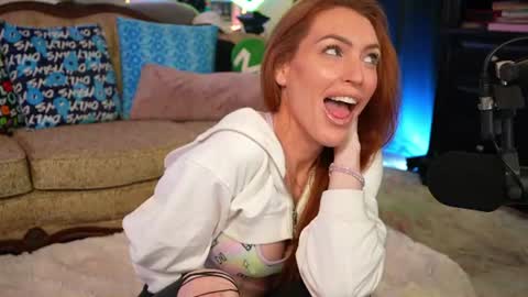 JennyBlighe online show from June 16, 6:49 am