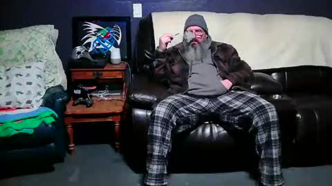 Grand Zaddy or Jay its casual online show from February 2, 5:32 am