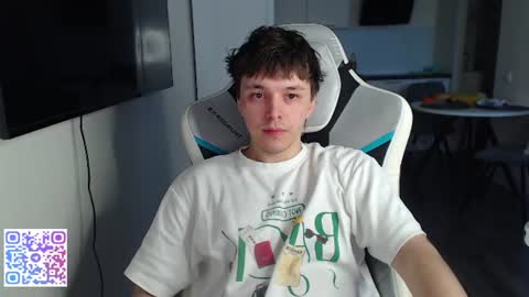 Snapshot of jayce_icestone chatting on July 12, 3:03 pm Jayce online show from July 12, 3:03 pm