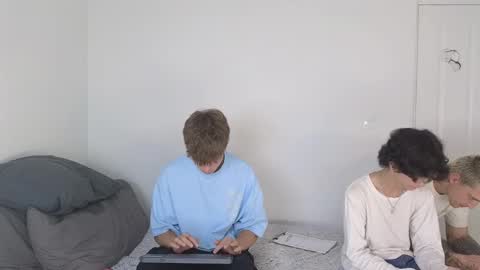 THE HOUSE online show from February 2, 12:48 pm