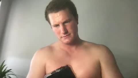 Snapshot of jaycup1989 chatting on April 18, 6:01 pm jaycup1989 online show from April 18, 6:01 pm