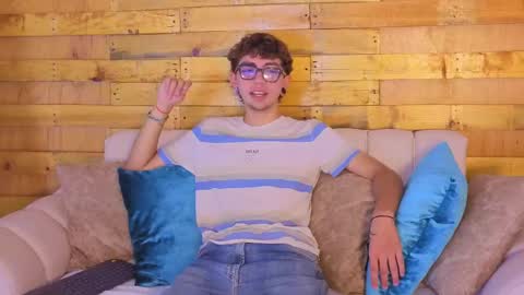 JONATHAN online show from April 25, 1:41 pm