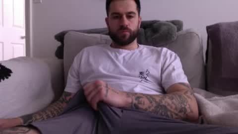 Snapshot of jayg333 chatting on March 6, 2:13 pm jayg333 online show from March 6, 2:13 pm