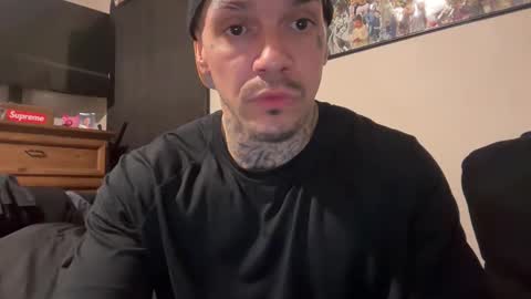 Snapshot of jayjaythebutcher23 chatting on November 10, 1:26 am jayjaythebutcher23 online show from November 10, 1:26 am