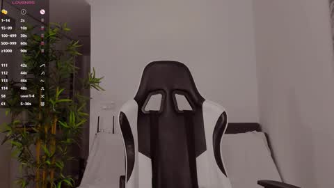 Jay online show from December 2, 6:03 pm