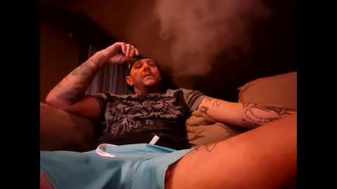 Snapshot of jaystallion13 chatting on December 14, 11:07 am Jaystallion13 online show from December 14, 11:07 am