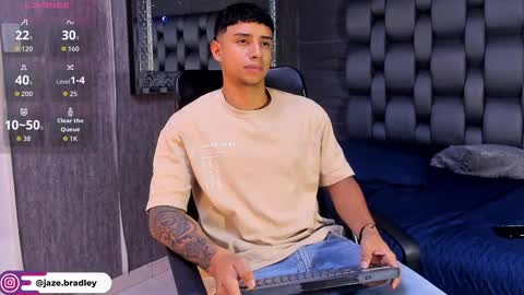 jaze_bradley online show from September 15, 11:32 am