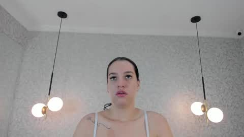 Snapshot of jazlin_angels chatting on May 28, 10:01 am JAZLIN ANGELS online show from May 28, 10:01 am