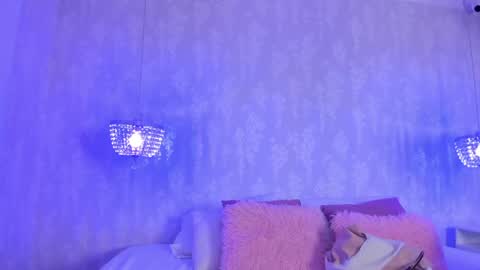 Snapshot of jazlin_angels chatting on May 31, 9:16 am JAZLIN ANGELS online show from May 31, 9:16 am