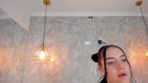 Snapshot of jazlin_angels chatting on June 15, 4:58 am JAZLIN ANGELS online show from June 15, 4:58 am