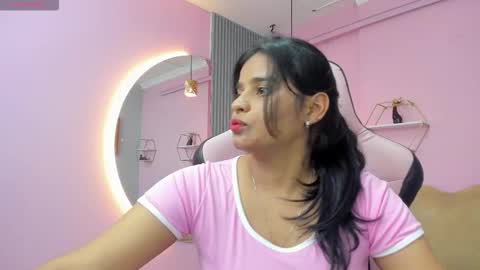 jazmin  online show from October 21, 2:51 pm