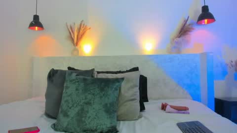 Snapshot of jazmin_flores1 chatting on June 27, 11:32 pm Jazmin online show from June 27, 11:32 pm