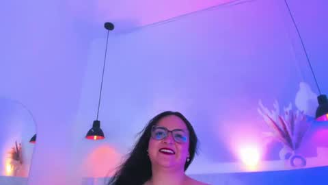 Snapshot of jazmin_flores1 chatting on July 15, 10:59 pm Jazmin online show from July 15, 10:59 pm