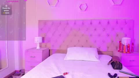 Snapshot of jazminrusso_ chatting on February 18, 4:19 am Jazminrusso online show from February 18, 4:19 am