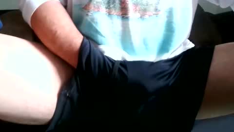 Snapshot of jb12601xxx chatting on May 24, 3:39 pm JB12601xxx online show from May 24, 3:39 pm