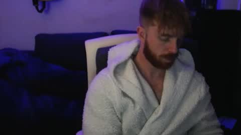 Snapshot of jb_cams chatting on March 9, 12:53 am jb_cams online show from March 9, 12:53 am