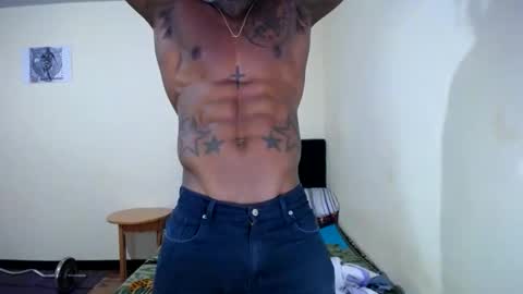 Snapshot of jboy_s chatting on January 24, 5:53 pm jboy_s online show from January 24, 5:53 pm