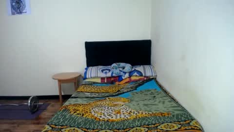 Snapshot of jboy_s chatting on February 27, 9:36 pm jboy_s online show from February 27, 9:36 pm