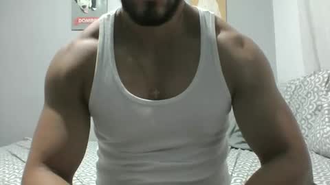 Snapshot of jbrand20 chatting on March 16, 5:24 am J Brand online show from March 16, 5:24 am