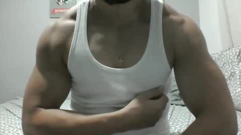 Snapshot of jbrand20 chatting on March 16, 5:44 am J Brand online show from March 16, 5:44 am
