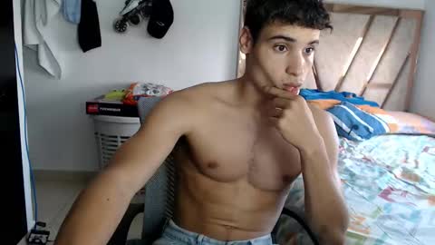 Lin online show from March 3, 10:37 pm