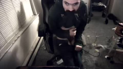 jburns87 online show from March 5, 3:24 am