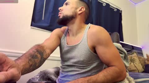 JcMax305 online show from September 12, 8:09 pm