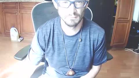 Snapshot of jd19852 chatting on September 28, 5:29 pm jd19852 online show from September 28, 5:29 pm