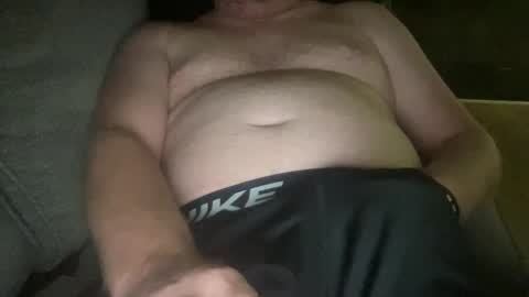 Snapshot of jdog31982 chatting on December 5, 9:39 am jdog31982 online show from December 5, 9:39 am