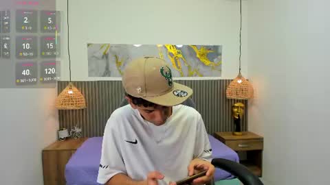 Snapshot of jdwhite18 chatting on June 25, 12:54 am jdwhite18 online show from June 25, 12:54 am